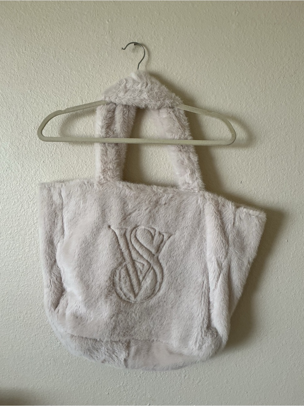 VICTORIA SECRET Faux Fur Tote Bag in Light Gray with Monogram Accent
